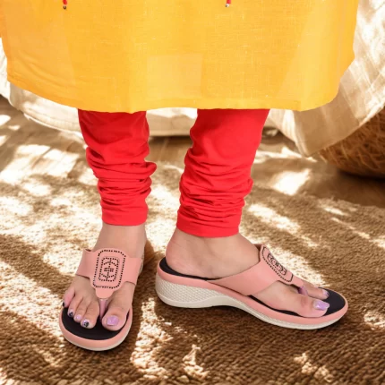 Elite Women's Peach-Black Designer Toe-Ring Casual | Party | Daily wear Sandals