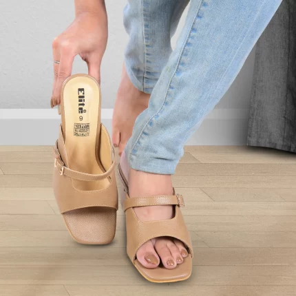 Elite Women’s Brown Faux-Leather Block-Heel Sandals with PVC Sole - L179175E